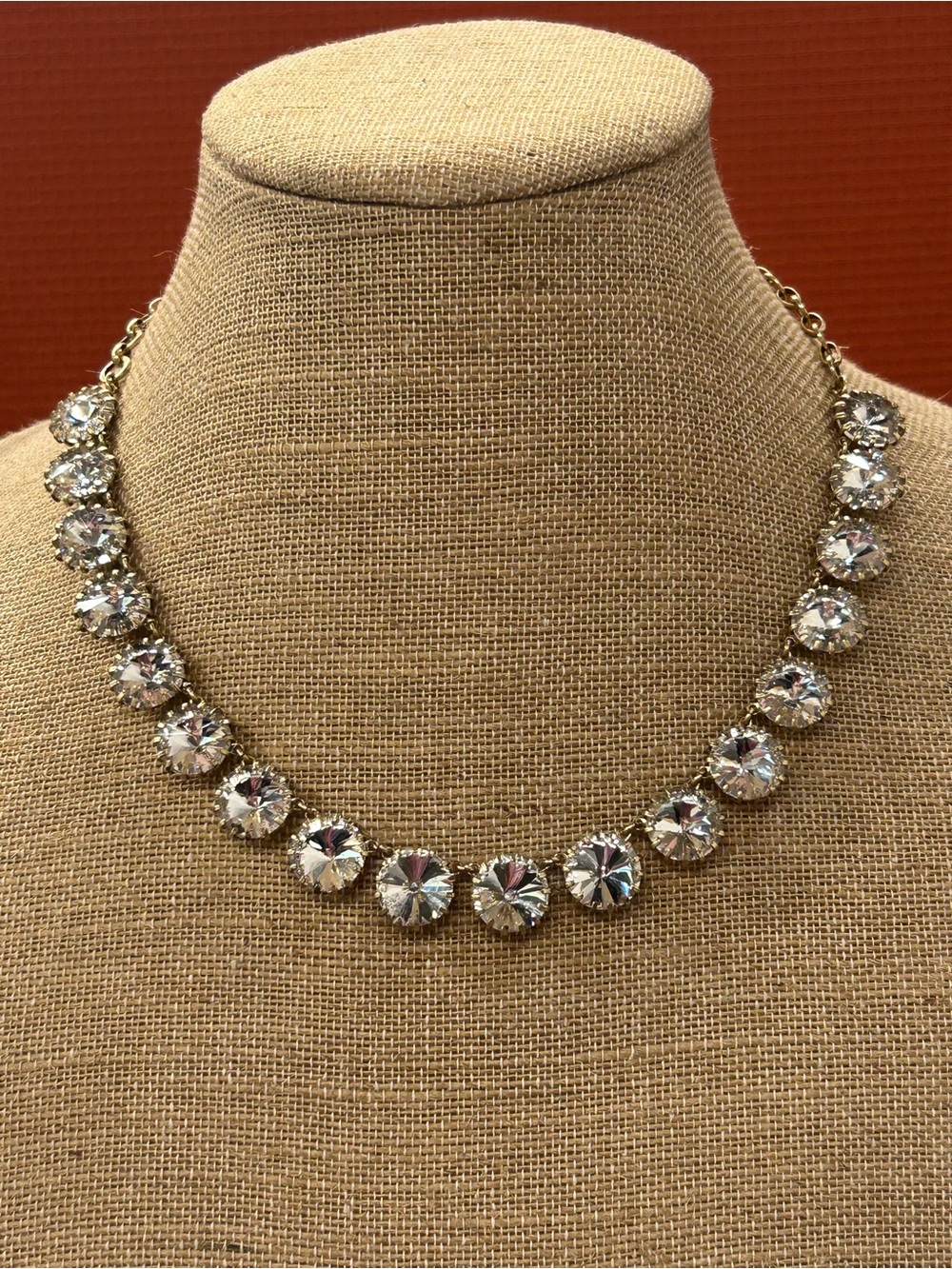 Beautiful J. Crew Brûlée large rhinestone necklace